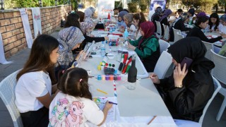 Kahramanmaraş’ta Gençler Ledli Şişelerle Filistin İçin Umut Işığı Yaktı