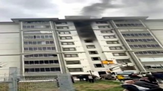 Karabükte 9 katlı binada çıkan yangın paniğe neden oldu: 5 kişi hastaneye kaldırıldı