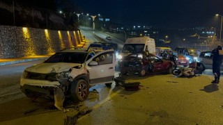 Karabükte zincirleme kaza: 3 yaralı