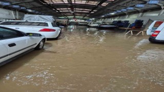Karadeniz Ereğlide sağanak ve dolu, hayatı felç etti