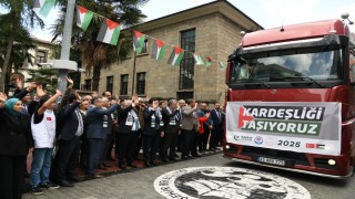 Kardeşlik tırları Trabzondan Gazzeye dualarla yola çıktı