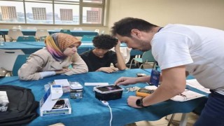 Kars KAÜden Avrupa Birliği Araştırmacıları Gecesi Bilim Şölenine katkı