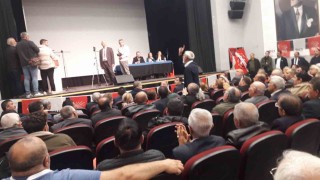 Karsta CHP karıştı: Kongrede şaibe iddiası gerginliğe neden oldu