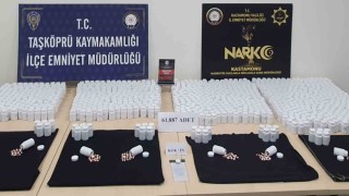 Kastamonuda binlerce sentetik ecza hapı ele geçirildi: 3 gözaltı