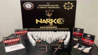 Kastamonuda uyuşturucu maddeyle yakalanan 2 kişi tutuklandı