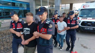 Kavga ettikleri şahsın sığındığı evin sahibini sopayla ağır yaralayan 3 kişiye 10ar yıl hapis