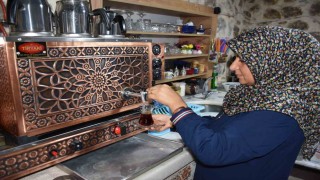 Kayınbabasından kalan 450 yıllık tarihi evi işletmeye çevirdi