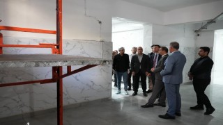 Kaymakam Baycar, öğretmenevi ve Akşam Sanat Okulundaki çalışmaları inceledi