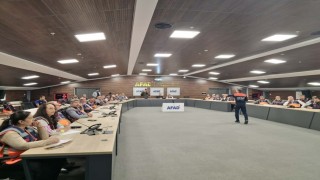 Kayseride 100 muhtara afet eğitimi verildi