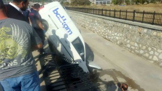 Kazada emniyet kemeri hayat kurtardı