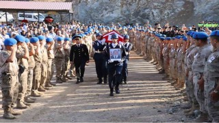Kazada hayatını kaybeden uzman çavuş son yolculuğuna uğurlandı