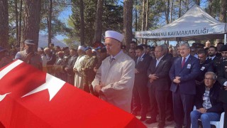 Kazada şehit olan Astsubay Çavuş Kemal Özgür, Osmaniyede toprağa verildi