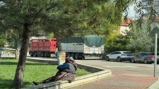 Kentin cadde ve sokaklarını ağır tonajlı araçların işgal etmesine vatandaşlar tepkili
