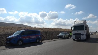 Kilis-Gaziantep karayolunda motosiklet kazası: 2 yaralı