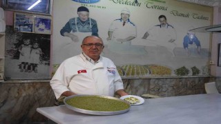 Kilisin tescilli tatlısı Cennet Çamuru hafifliği ve lezzetiyle ilgi görüyor