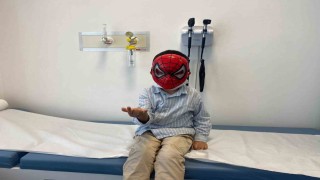 Kırgızistanlı minik Baihan, Türkiyede yapılan kemik iliği nakliyle hayata tutundu