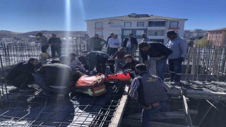 Kırılan pompa parçasının altında kalan işçi yaralandı