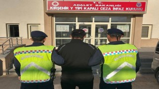 Kırşehirde 2 firari hükümlü yakalandı