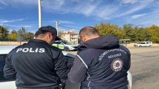 Kırşehirde düzensiz göç operasyonu: 8 göçmen yakalandı