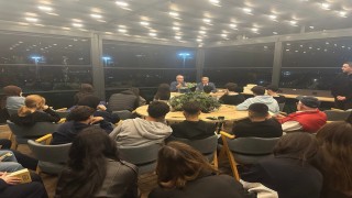 Kitap Günlerinin ilk söyleşisi Akse Kitap Kahvede