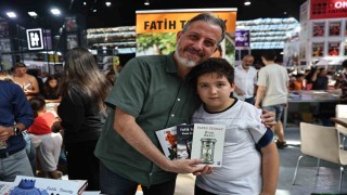 Kitap tutkunları Antalya Kitap Fuarında buluşmaya devam ediyor