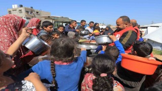 Kızılay Genel Başkanı Yılmaz: Son 2 yıldır Gazzede siviller, insanın dayanma sınırlarını zorlayan bir yaşam mücadelesi veriyor