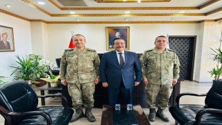 Komutanlardan Kaymakam Atillaya nezaket ziyareti