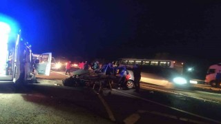 Konyada yolcu otobüsü ile otomobil çarpıştı: 2 yaralı