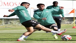 Konyaspor, Beşiktaş maçı hazırlıklarına başladı
