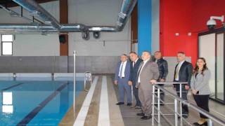 Köşk Yüzme Havuzunu incelediler