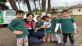 Köşkte öğrencilere doğa ve hayvan sevgisi aşılandı