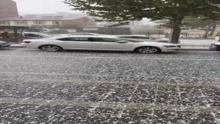 Kovancılar ilçesinde dolu yağışı  etkili oldu