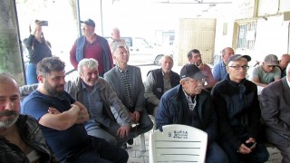 Köy mülklerini satışa çıkaran Mudanya Belediyesi, köylüyü isyan ettirdi