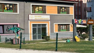 Kreşte akıl almaz olayda öğretmenden ilginç savunma: Isırmadım öperken oldu