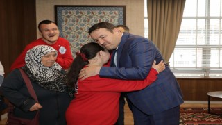 Kütahya Valisi Işın, Down Sendromlu çocuklar ve ailelerini kabul etti