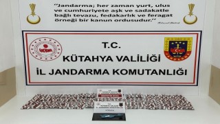 Kütahyada jandarmadan uyuşturucu operasyonu: 2 şüpheli tutuklandı