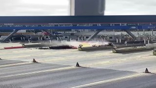 Kuzey Marmara Otoyol gişesinde feci kaza kamerada