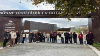 Liseli gençler sonbahar renklerini keşfetti