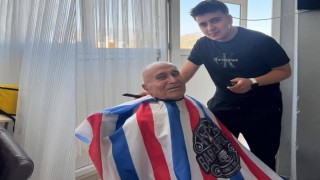 Liseli gençler, yaşlı çınarların saç bakımlarını yaptı