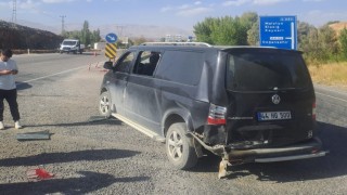 Malatyada iki araç çarpıştı: 2 yaralı