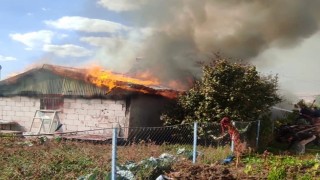 Malatyada korkutan ev yangını