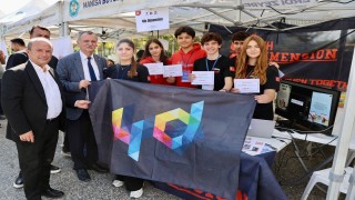 MANİFESTte 30 bin öğrenci bilimin farklı yönlerini keşfetti