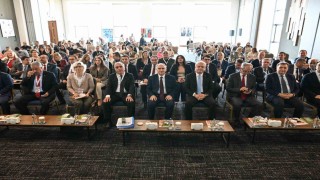 Manisa, Bağımlılık Psikiyatrisi Sempozyumuna ev sahipliği yaptı