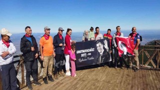 Manisada Şehitlikten zirveye 1500 metrelik anma tırmanışı