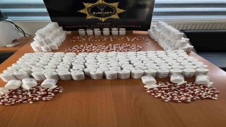 Manisada uyuşturucu operasyonu: 17 bin sentetik ecza ele geçirildi