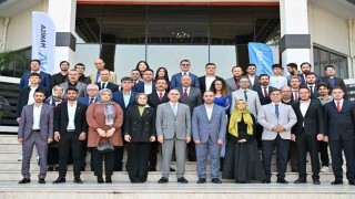 Manisalı gençlere sunulan hizmetler anlatıldı