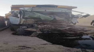 Mardinde freni patlayan kamyon, hafriyat kamyonuna çarptı: 1 ölü