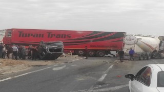 Mardinde zincirleme trafik kazası: 3 yaralı