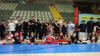 Marmarise 11 birincilik madalyası birden geldi