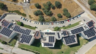 MCBÜ kampüsü elektrik ihtiyacını Enerjisa ile güneşten sağlayacak
